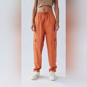 NWOT Obey Sunny Poplin Cargo Pant. Size XS